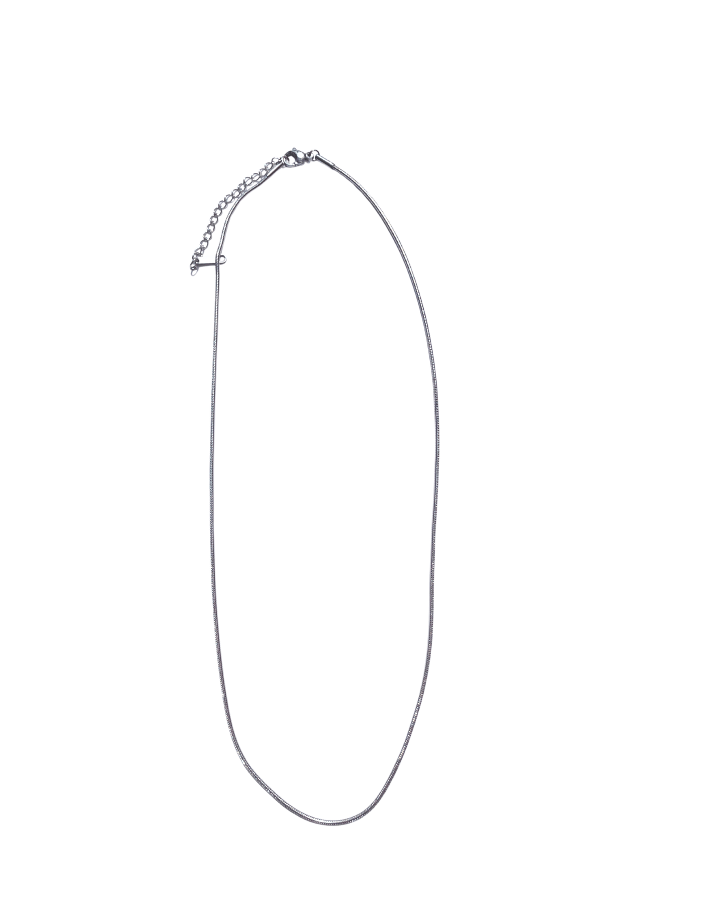 Collier intemporel waterproof & hypoallergénique – Style moderne
