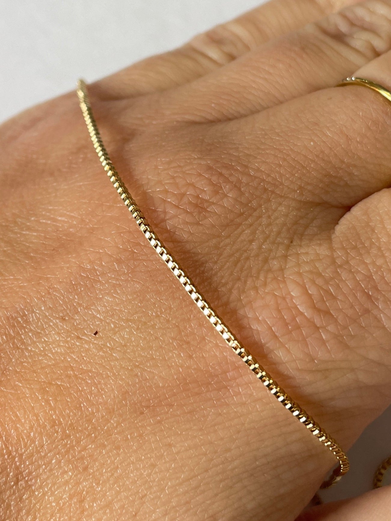 La Soléa – Collier doré waterproof HÉMÉRA