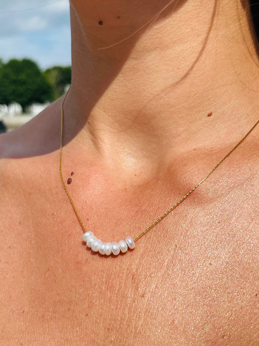 Collier raffiné waterproof & hypoallergénique – Élégance naturelle