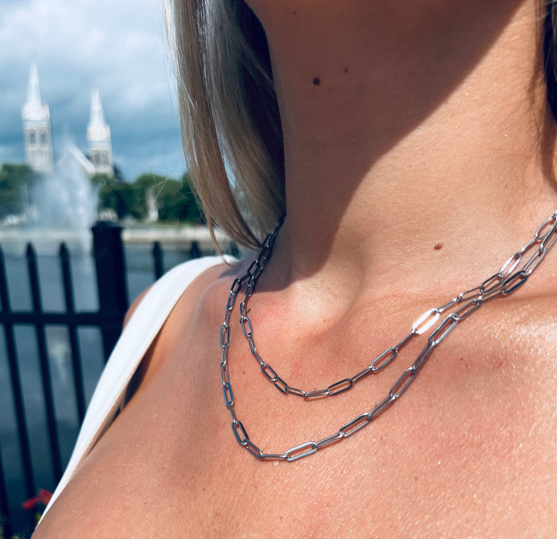 Collier La Chainy chaîne dorée ou argentée waterproof & hypoallergénique HÉMÉRA