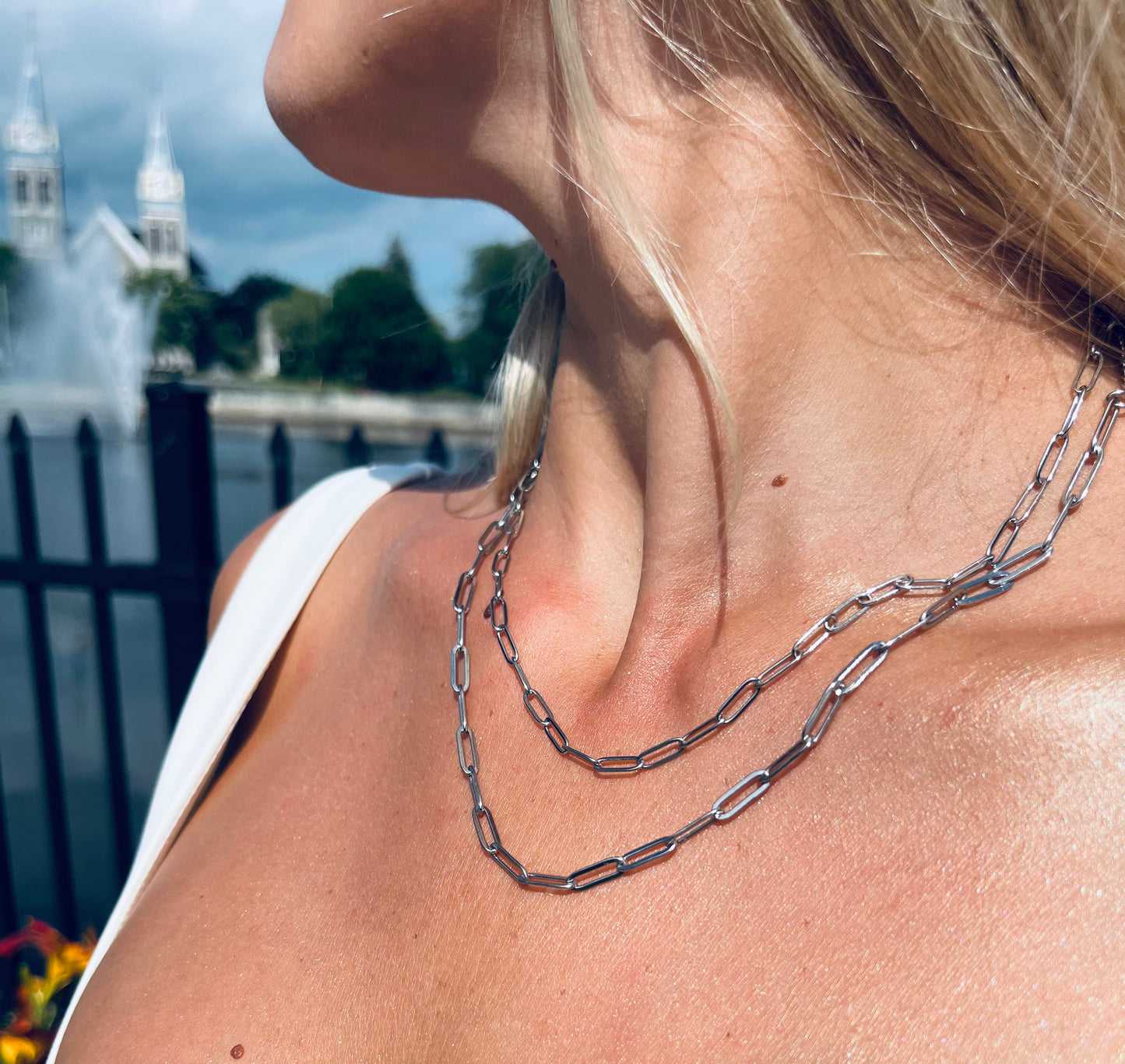 Collier La Chainy chaîne dorée ou argentée waterproof & hypoallergénique HÉMÉRA