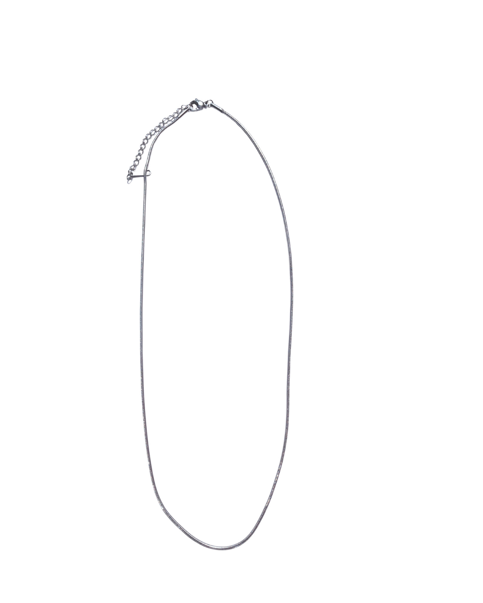Collier intemporel waterproof & hypoallergénique – Style moderne